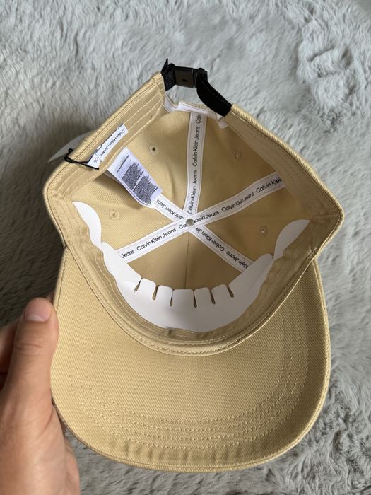 Calvin Klein Jeans Embr cap sapca unisex culoare bej cu logo inscriptionat marime Os noua originala