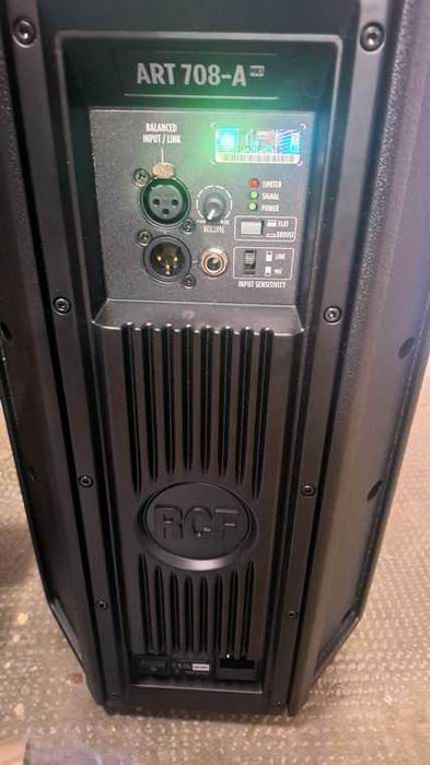 Boxa activa RCF 708 mk5, mixer , microfoane NOI