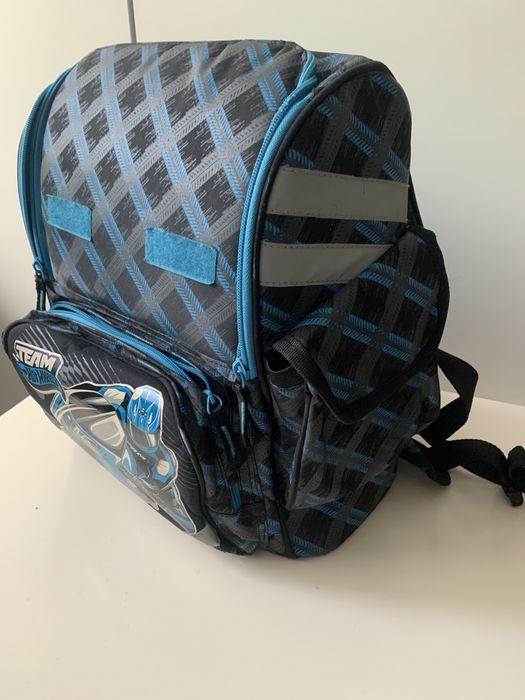 Школьный рюкзак