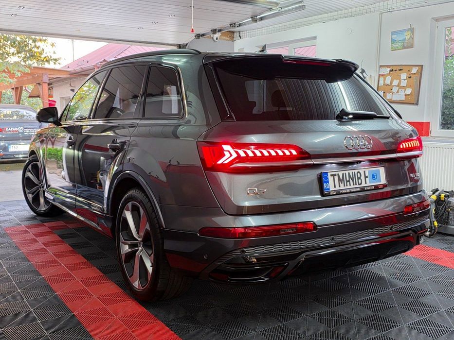 AUDI Q7 2020 — imagine 32