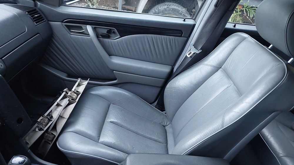 Mercedes c250td на части