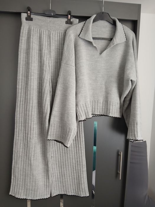 Compleu de damă tricot Mărime Universala