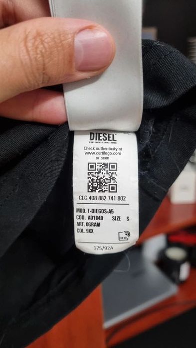 Tricou Diesel de vânzare