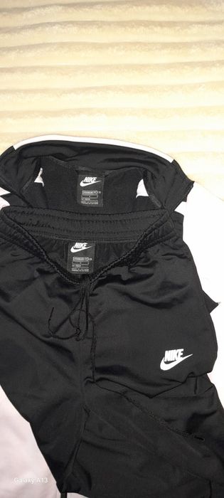 Trening nike 147-158 cm