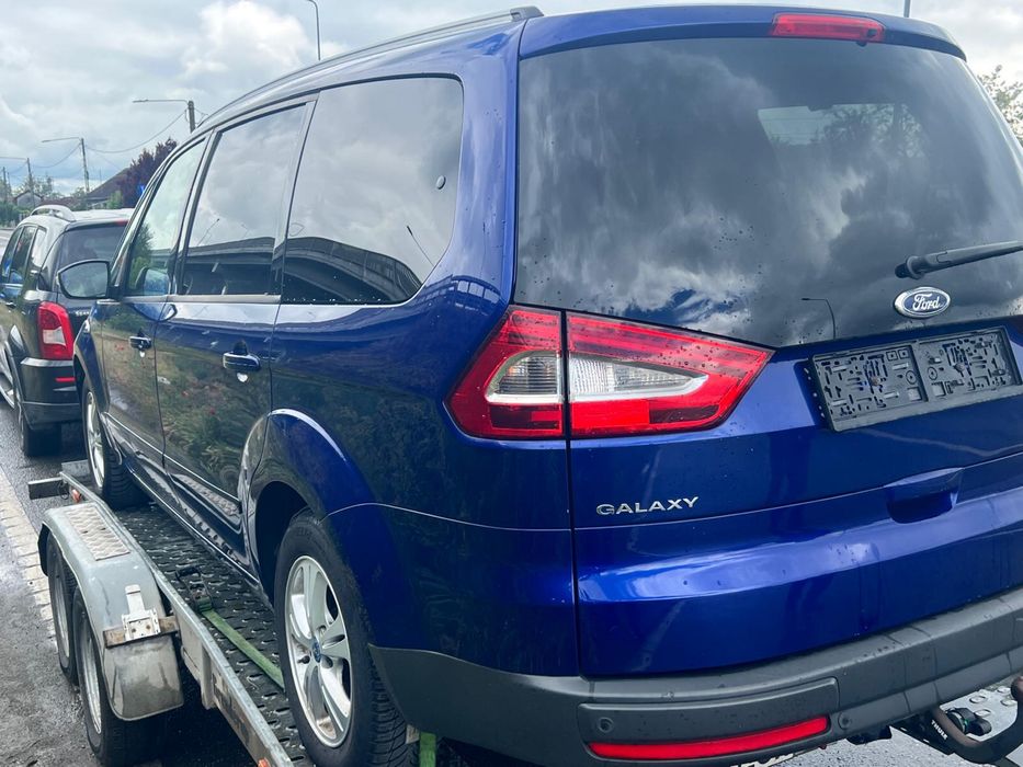 Vand Ford Galaxy. 7 locuri, 2014!