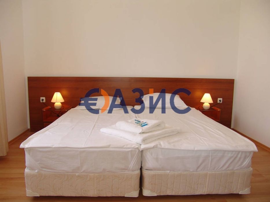 Продава се Двустаен апартамент в к.к. Слънчев бряг - 60 кв.м за 646 €/кв.м - Снимка #3