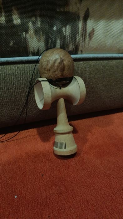 Kendama Sweets Broken Bones