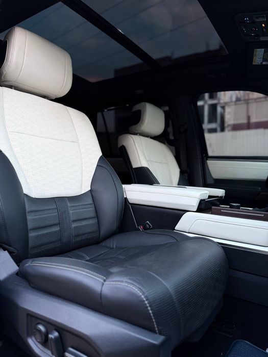 Toyota Sequoia iForce Max Capstone Full