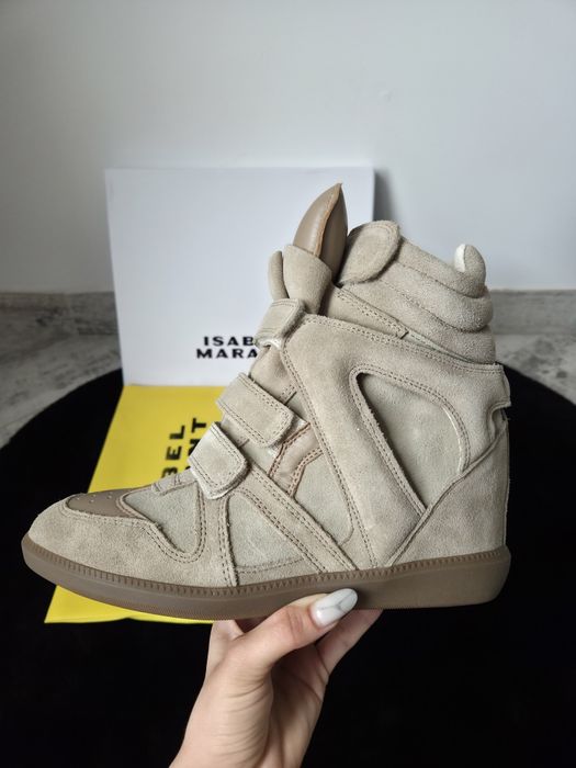 Isabel Marant Bekett taupe suede high-top