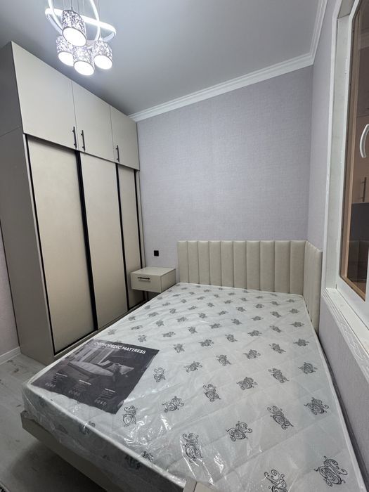 Двухкомнатная с ремонтом + мебель+балкон