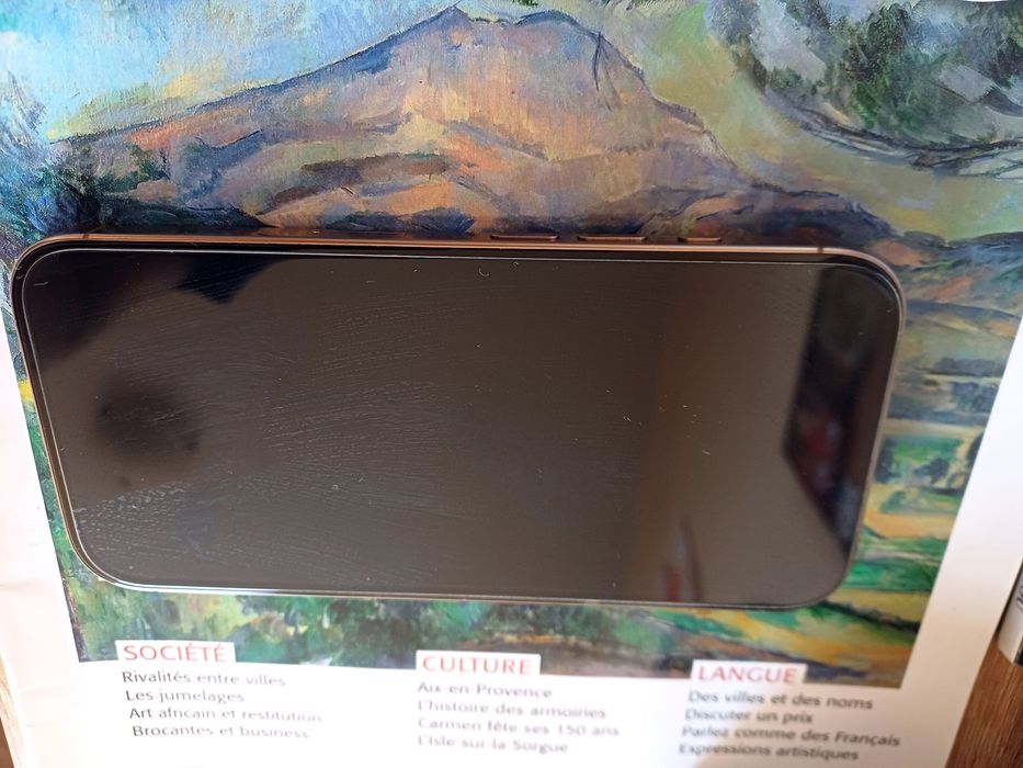 iPhone 16 pro Desert Titanium 128 GB