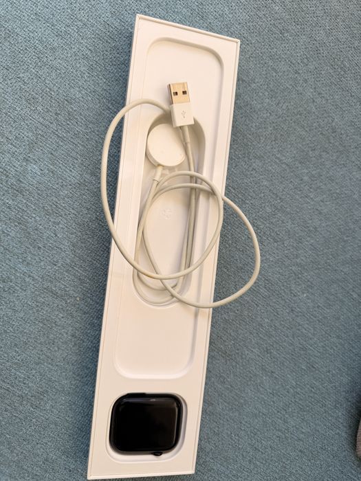 Apple Watch Series 8 – 45 mm (GPS)