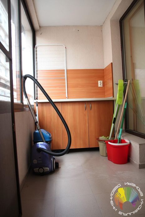 Дава се под наем Двустаен апартамент в Бургас, Център - 66 кв.м за 433.5 € - Снимка #14