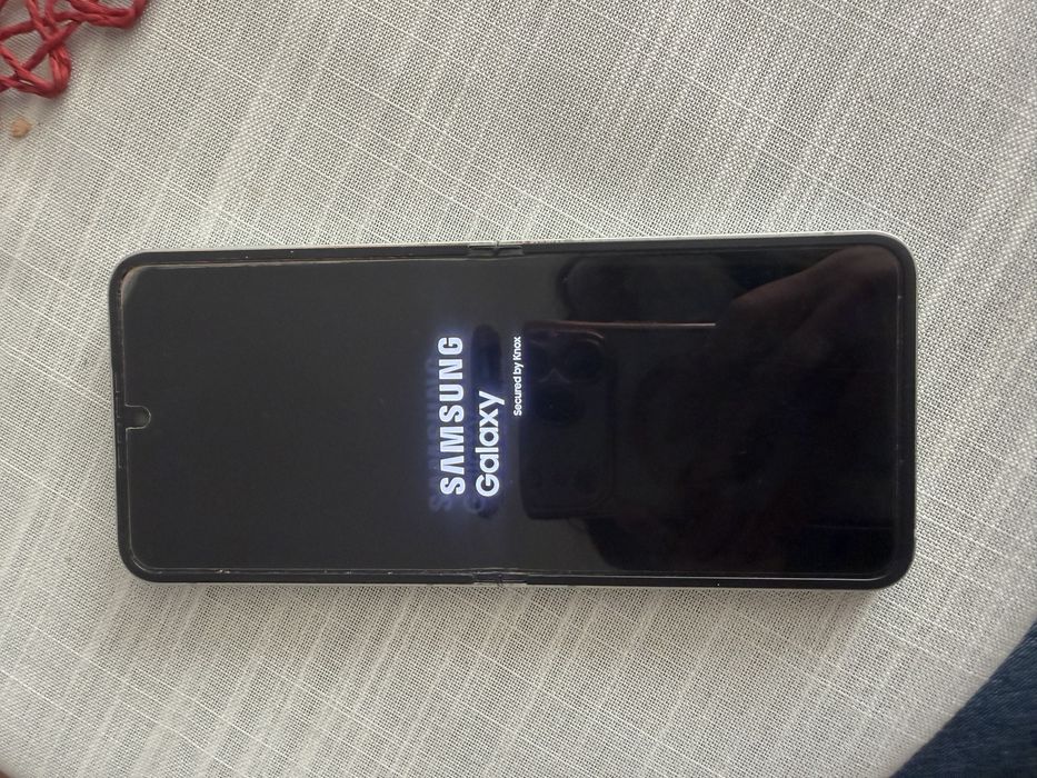 Samsung Galaxy Z  FLIP 6