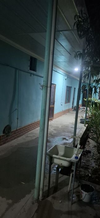 Ховли сотилади!!!