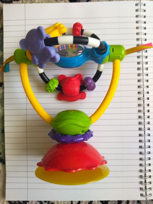 Играчка за столче за хранене