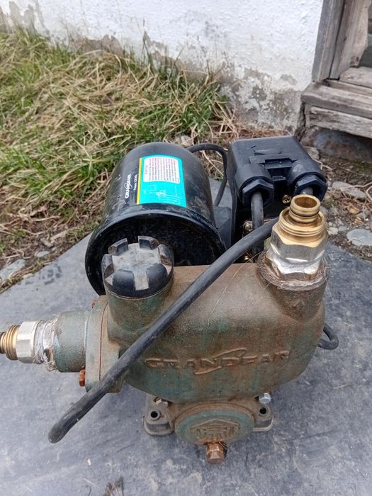 Продам насос для дома