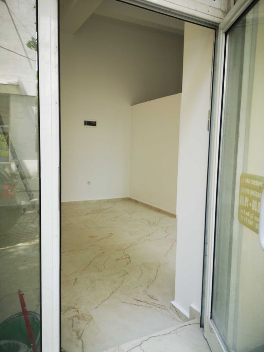 Дава се под наем Офис в София, 7-ми 11-ти километър - 50 кв.м за 400 € - Снимка #3