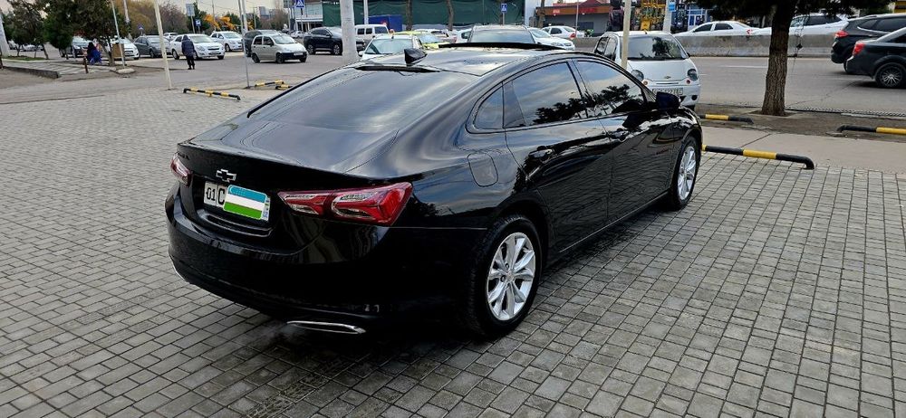 MALIBU 2 XL 2023 qora kraska tozza  mers hododvoy