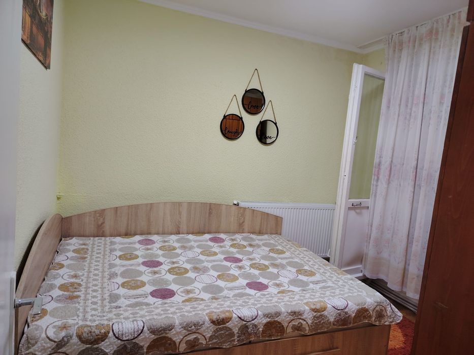 Vand apartament 2 camere