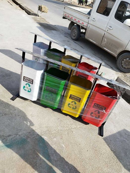 Урна для мусора металлическая