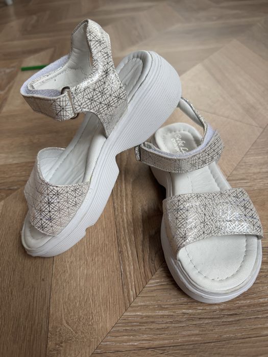 Сандали для девочек, 30, 31, 32 размеры