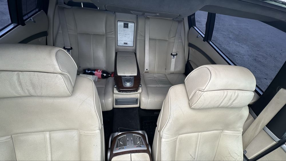 Продам  BMW 750Li 4.8