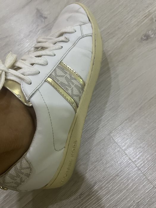 Отдам б/у кеды Michael Kors, оригинал