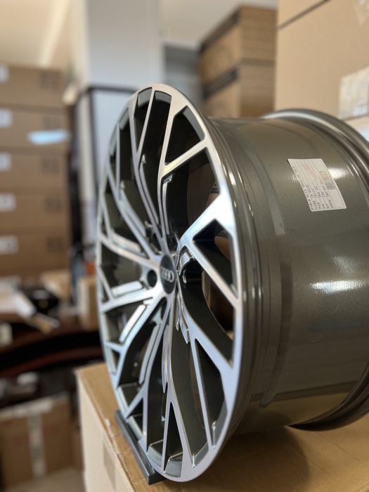 Jante Audi R17 5x112 Stil S8 Noi A3 A4 A5 A6 A7 A8 Q3 Q4 Q5 Q7 Q8 S3 S4 S5 S6 S7 S8 RS3 RS4 RS5 RS6 RS7 TT Mercedes BMW VW
