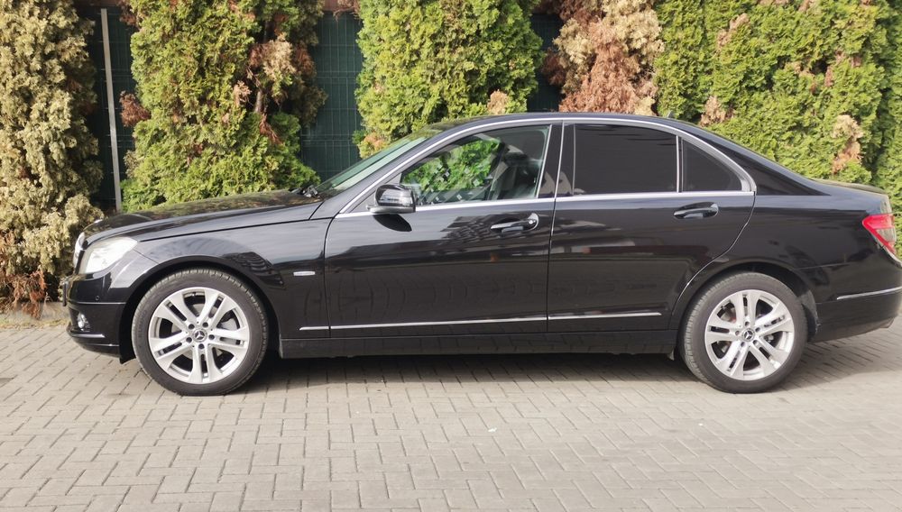 MERCEDES-BENZ C-Class 2010 — imagine 3