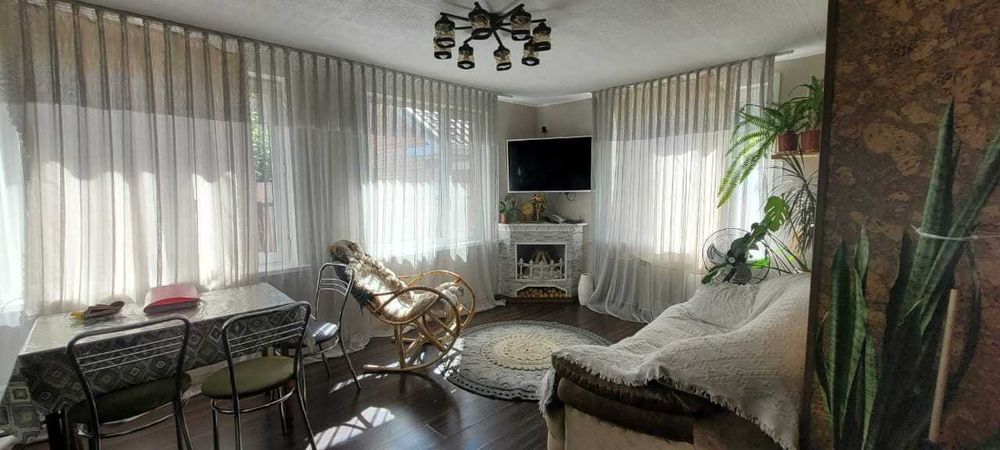 Продается частный дом в 4 мкр