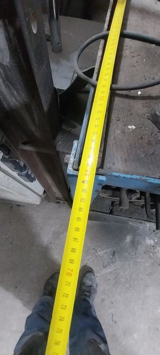 Продам верстак для гаража