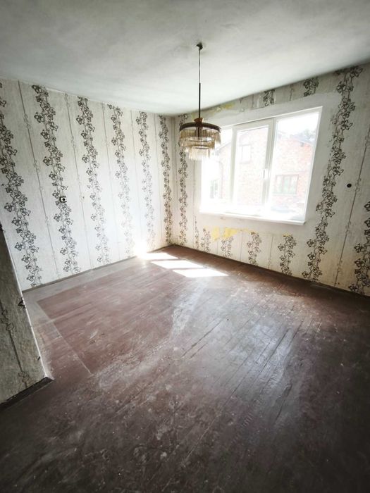 Продавам къща в гр. Перник кв. Клепало