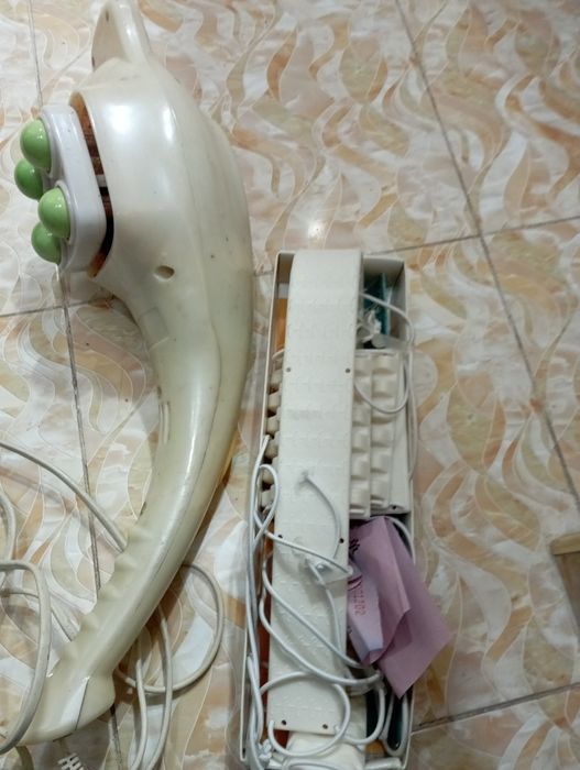 Массажёр б.у и космодиск для спины