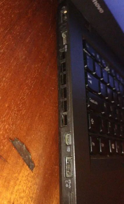 Laptop Lenovo ThinkPad T450 – i5 Gen 5 / 8GB RAM / 256GB SSD / Stare excelentă