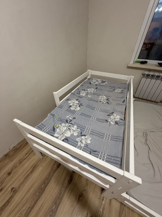 Продам детские кровати