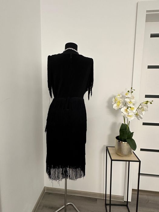 Rochie eleganta franjuri