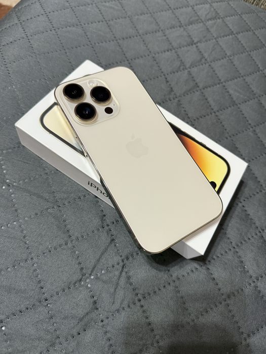 Vand iPhone 14 pro Gold - stare impecabila