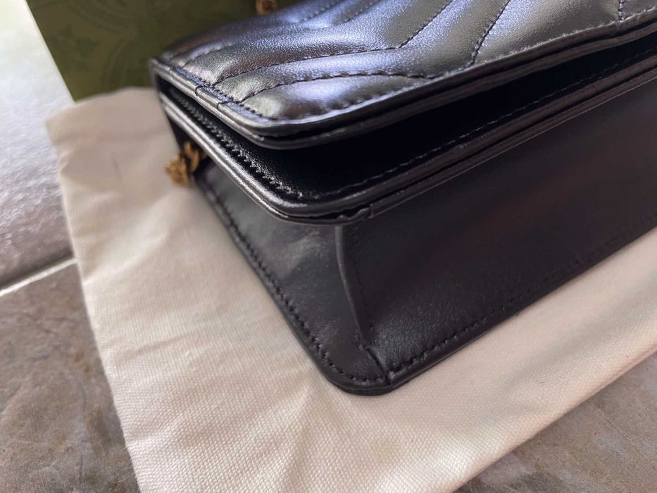 Gucci Малка Чанта Marmont Beloved Гучи Златно Gold GG логo Автентична