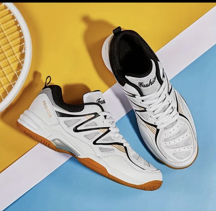 Акция ! Новые  унисекс . 41 р . Привозные . Срочно ! Дешево !