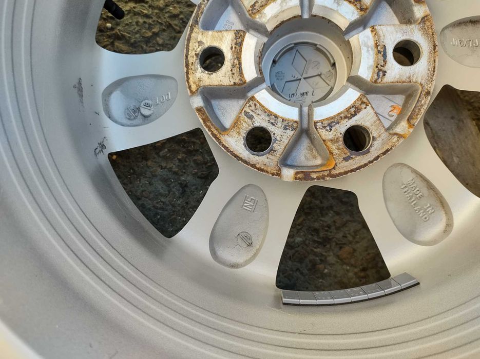 16 джанти 6х139,7 Mitsubishi L200 7J et38 / 245/70/16 Bridgestone