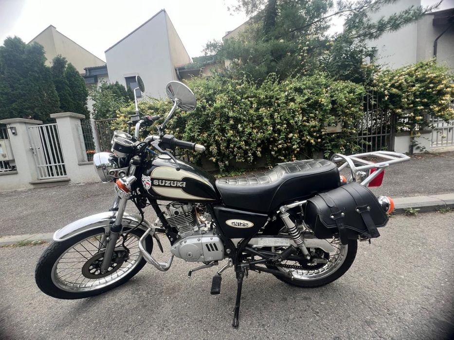 Motocicleta Suzuki GN 125