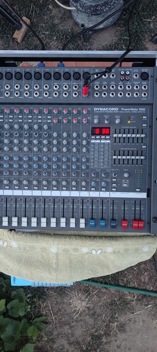 Mixer amplificator.