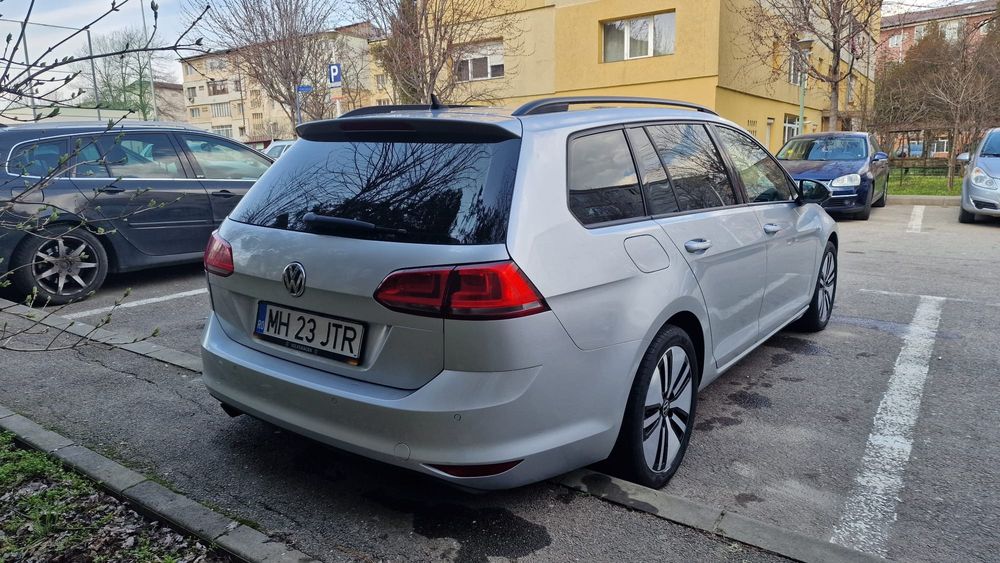 Volkswagen Golf VII