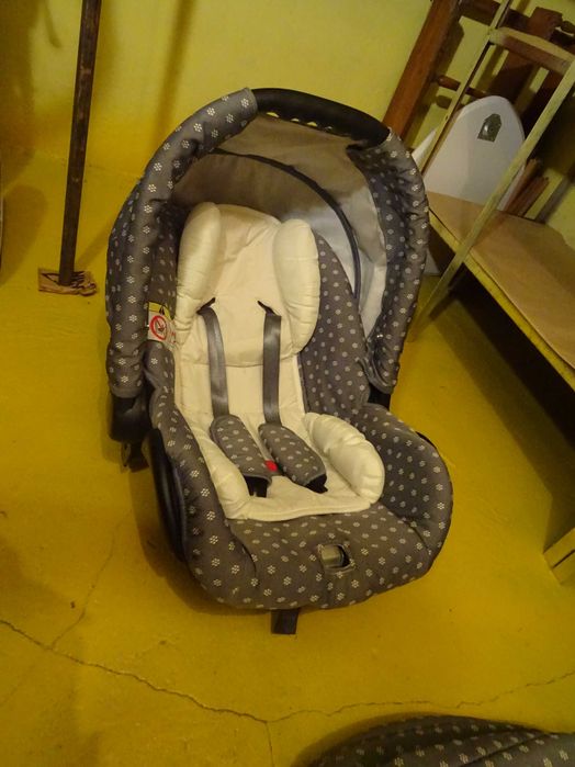 Бебешка количка 3в1 STELLA ROMA - RETRUS 2016 + кош за новородено