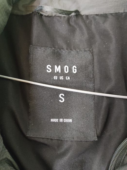 Зелено леко яке с 8 джоба