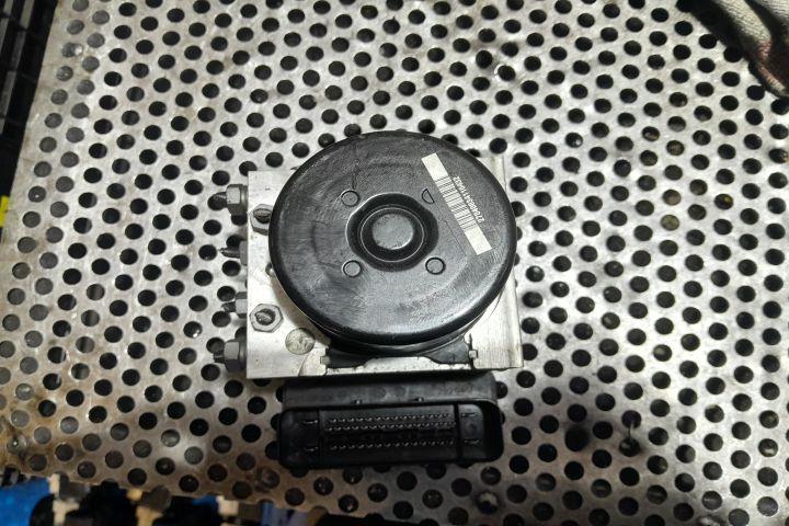 POMPA ABS  8J0614517E 8J0614517E Audi TT 8J