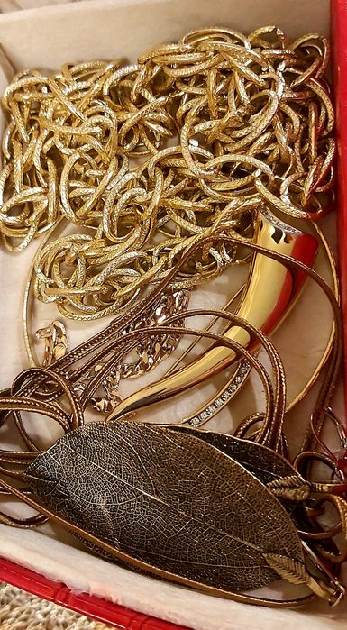 Набор в Форме листьев Серьги и Кулон