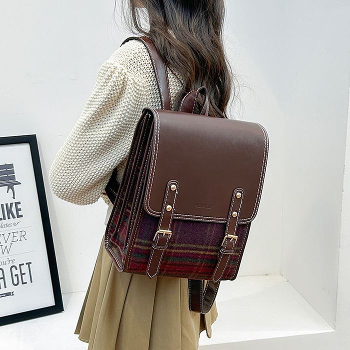 Женский классический рюкзак портфель сумка кожанный вместительй  осень