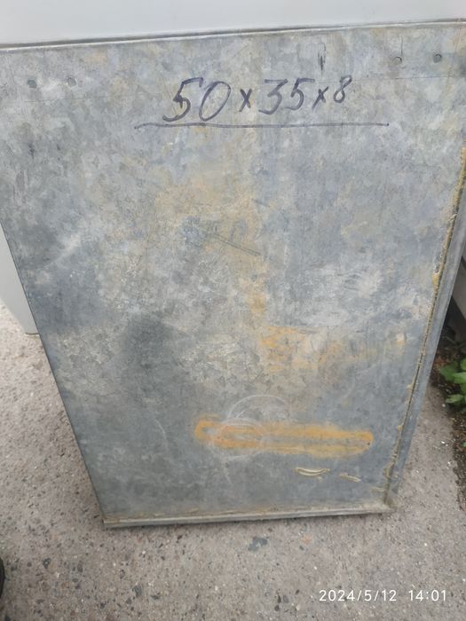 Бачок из оцинковки.